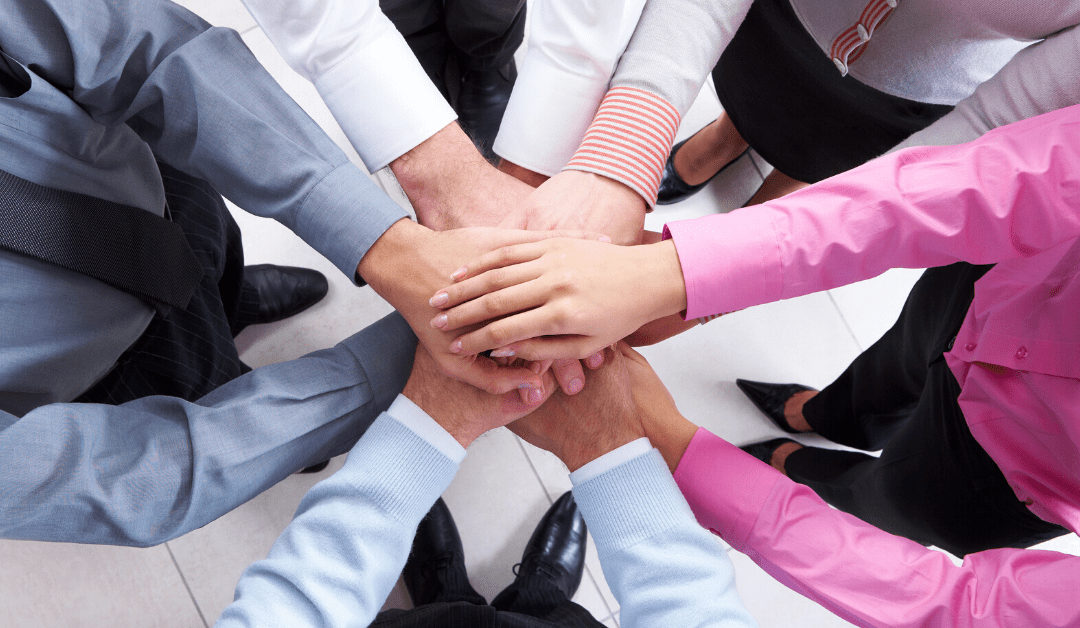 What Is a Support Team? 3 Reasons Why Coaches Need to Hire Them