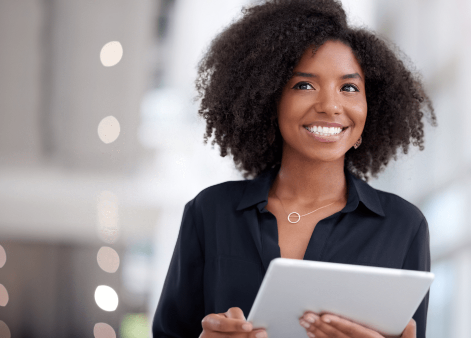 5 Mindset Shifts You Need to Make Before Leaving Your 9-to-5 for Coaching